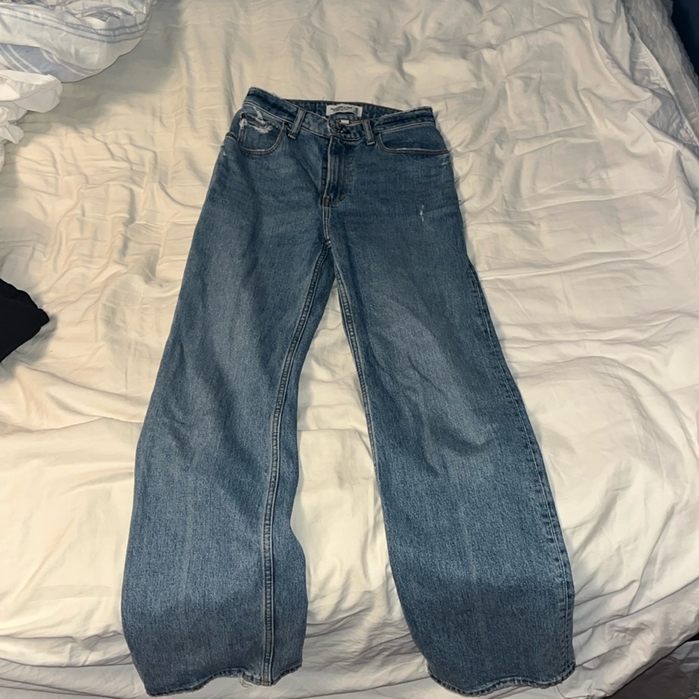 Abercrombie jeans
